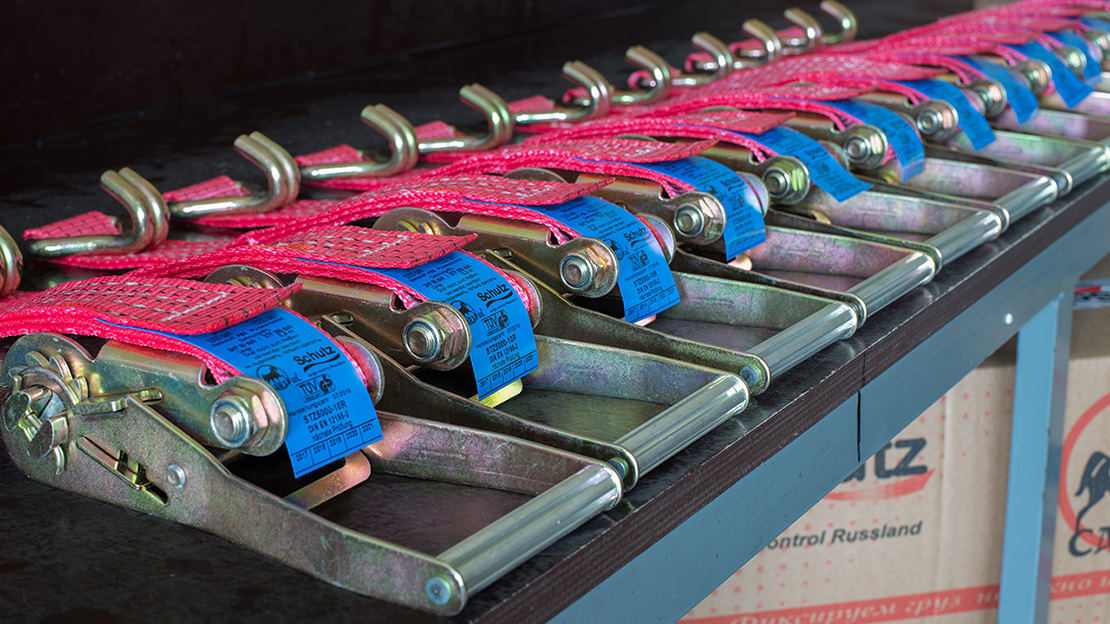 Шутс Карго Контрол Руссланд, ремни крепления груза, производство стяжных ремней, купить стяжные ремни, стяжные ремни с храповым механизмом, купить оптом, изготовление стяжных ремней на заказ